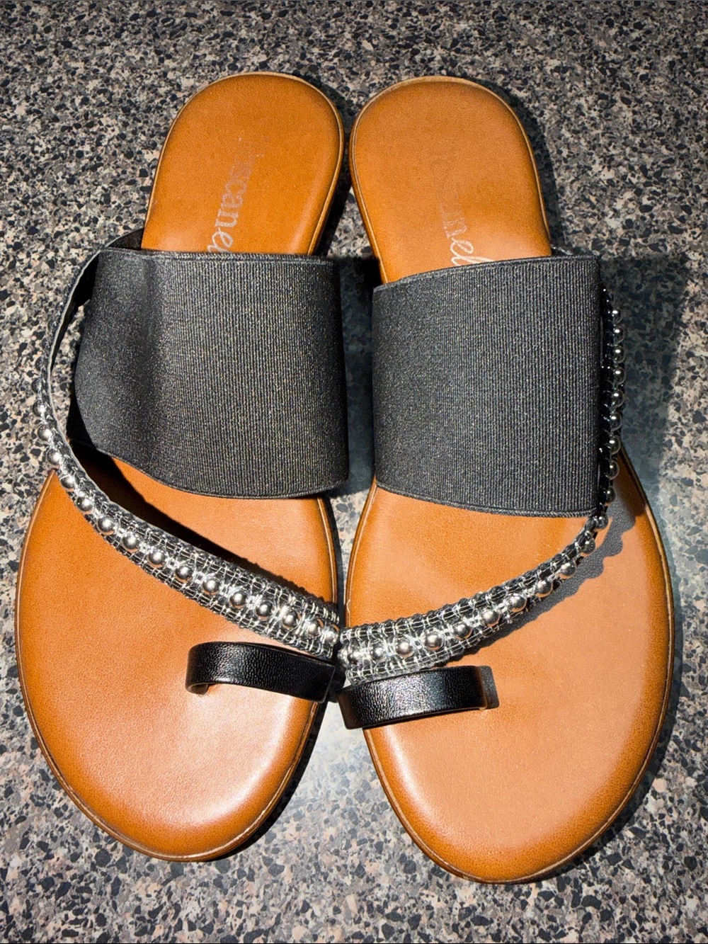 Black Beaded Toe-Ring Slide Sandals - Women Size 9